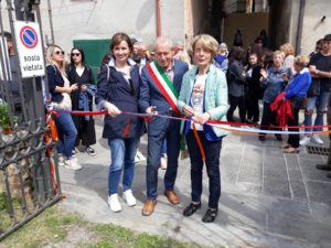 Taglio nastro 3